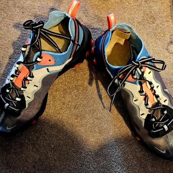Nike'  Mens React Element 87 Running shoes [Preowned] - Picture 2 of 9